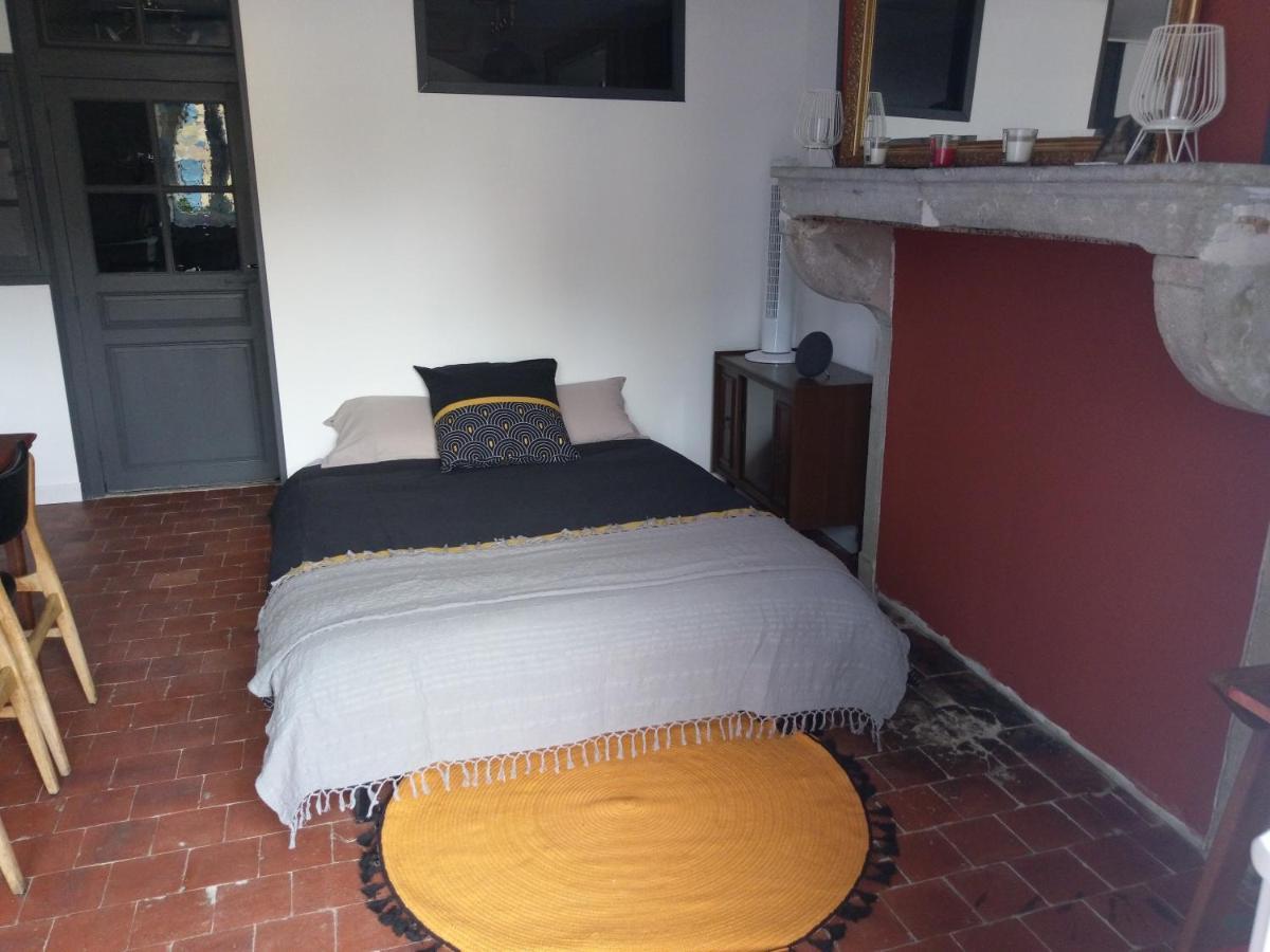 Le Manoir De Cocelle Bed and Breakfast Paris-lʼHôpital Εξωτερικό φωτογραφία